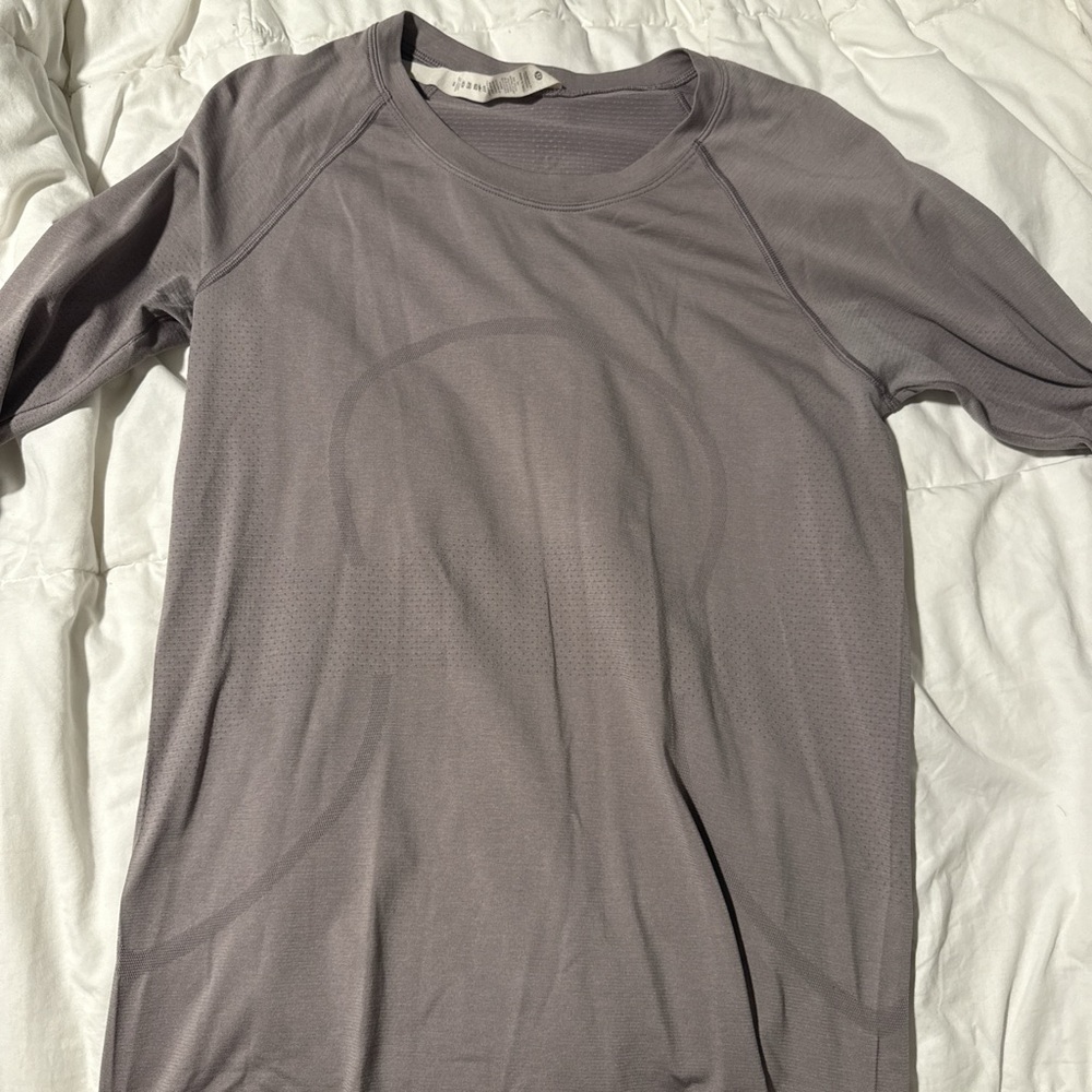 lululemon athletica Long Sleeve Gray Tee